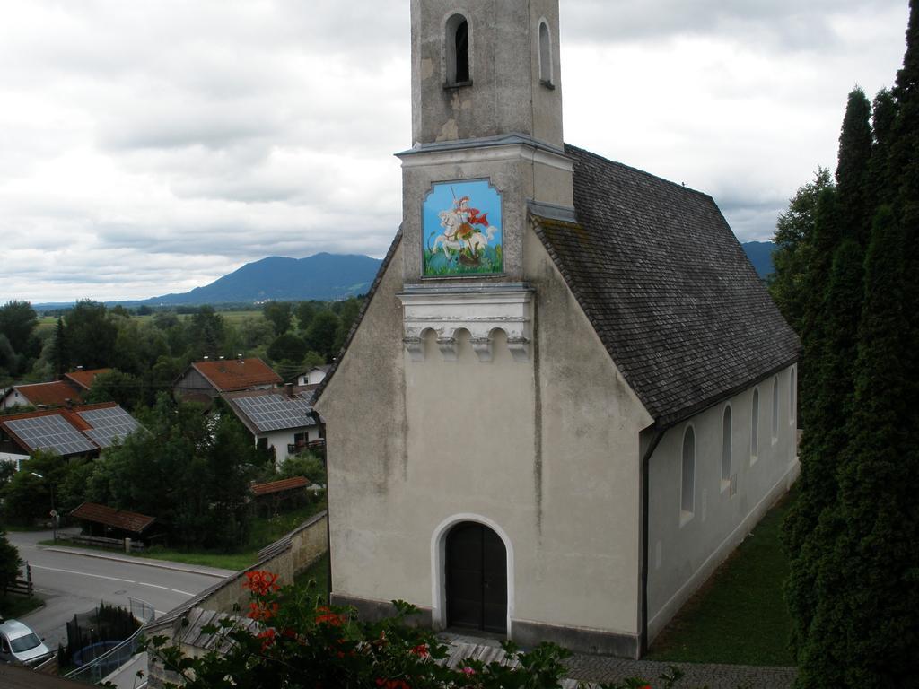 Alpengasthof Zur Loisach Hotell Grossweil Rum bild