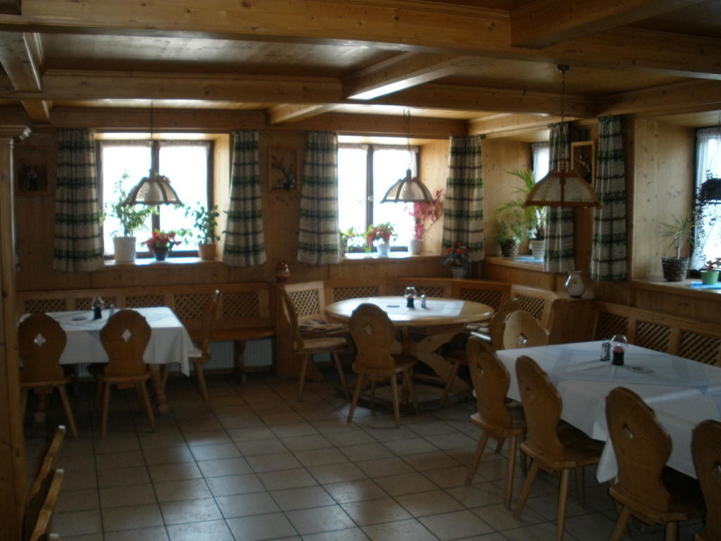 Alpengasthof Zur Loisach Hotell Grossweil Exteriör bild